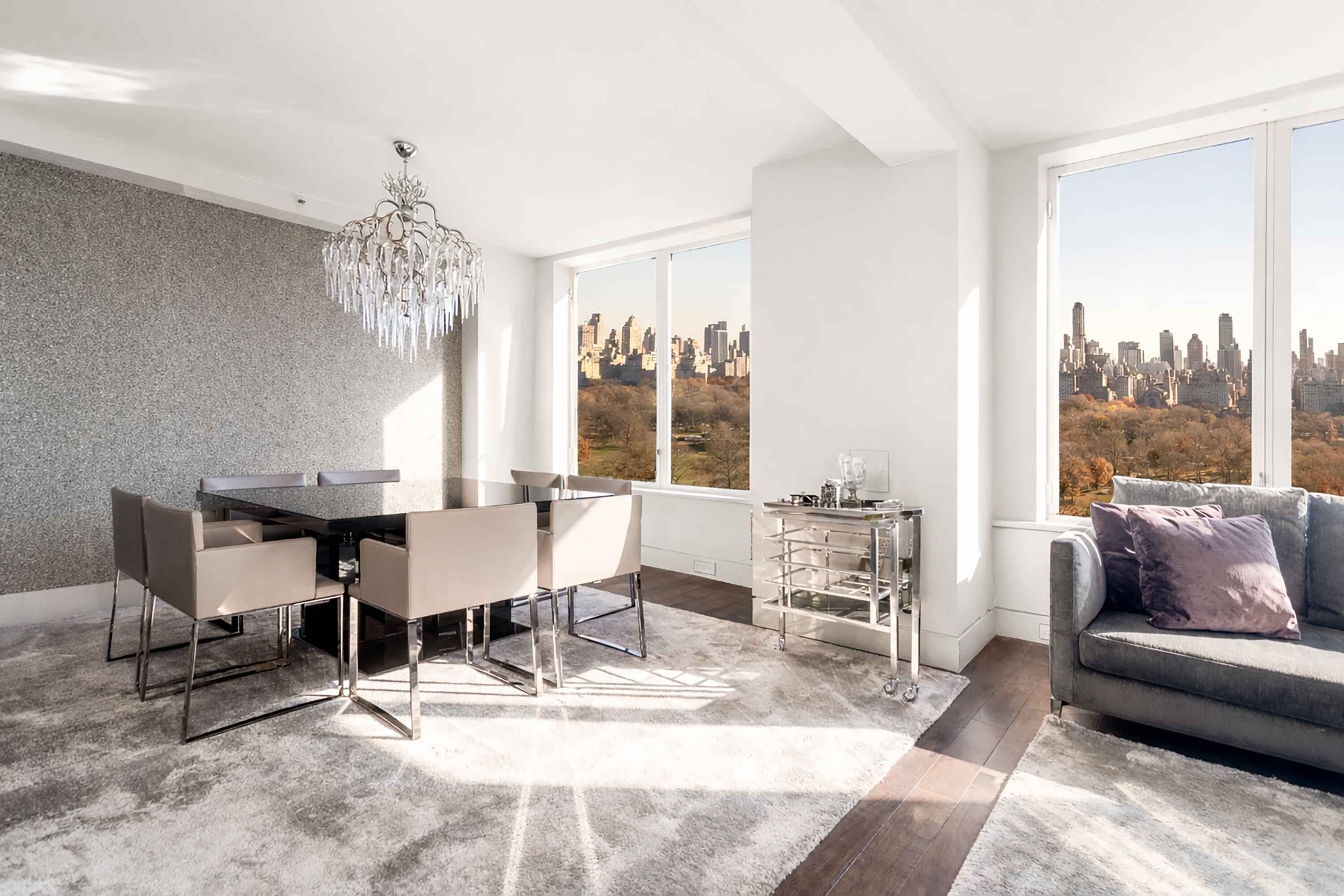 Interiors Slide №3